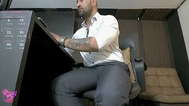 Leon_1234 webcam