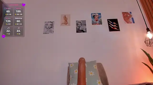 PawgGirl18 webcam