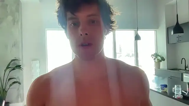 alex_islivee webcam