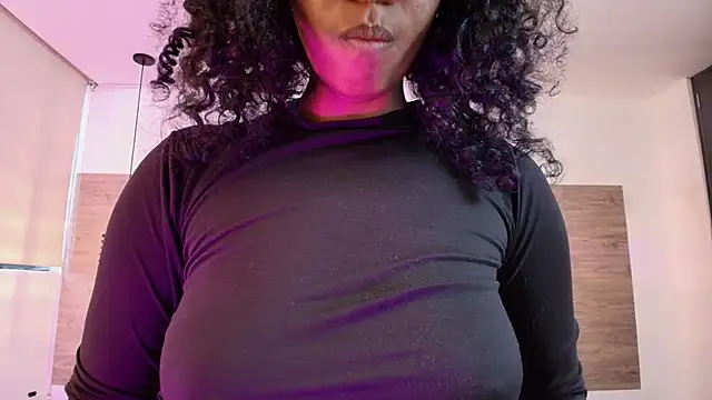 Ellie-Alves webcam