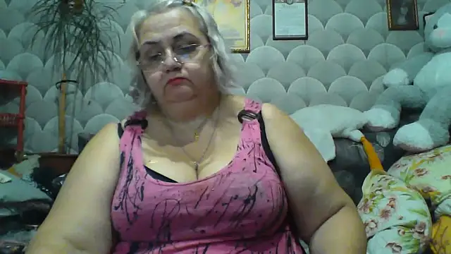 MarinaFarina53 webcam
