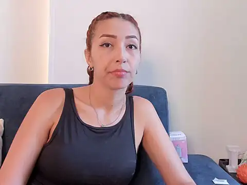AriaRowenn webcam