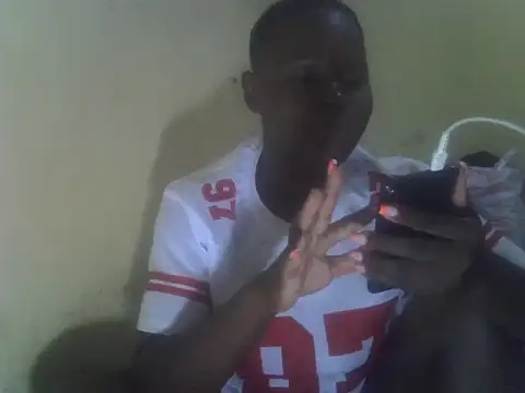 BUBBLY-QWEEN webcam