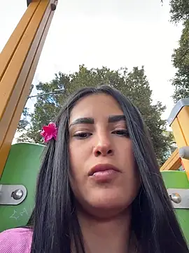 Mavi_pink webcam