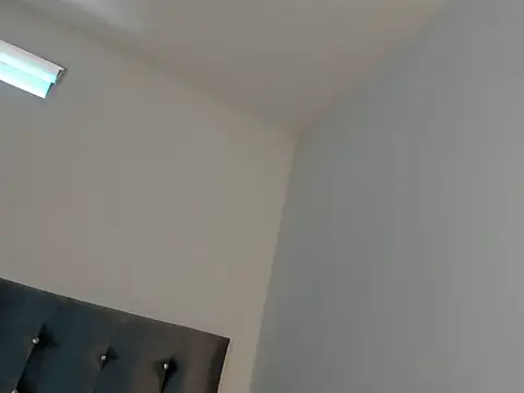 mila_luxx webcam