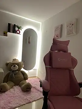 Jenn_Layton webcam