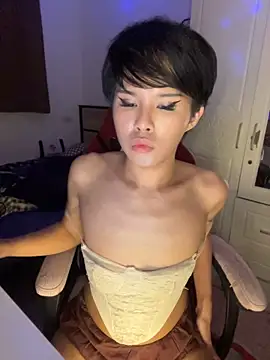 Plaxxxtique webcam