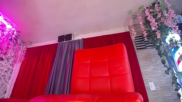 hornytsblonde