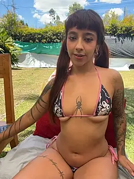 AliceMrtnz webcam