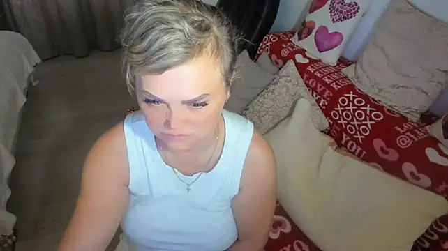 MildMature webcam