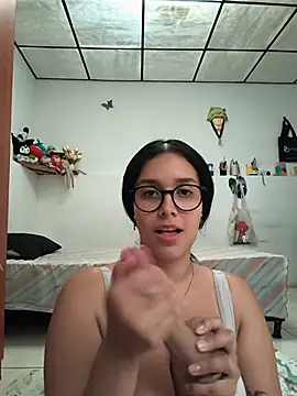 Annya-sweet webcam