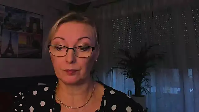 vanessa_chat