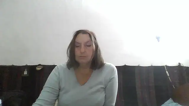 AnnaLive570