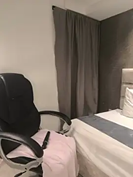 miaparker25