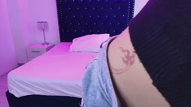 Zury_valucci webcam