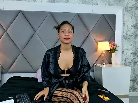 EmmaRhodes webcam