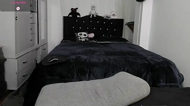 Amy_Aloqua webcam