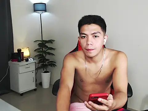 Hunky_paul webcam