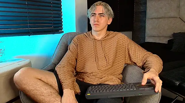 Tyler_Mcrey webcam