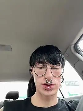 GothSadist webcam