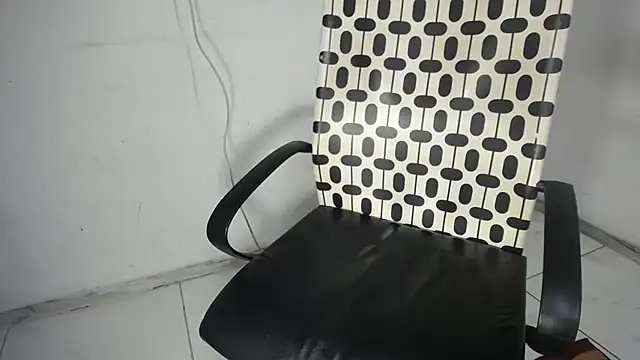 BootySoYummyX webcam