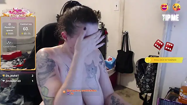 Demonicmiss webcam
