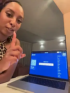 Your_Paris webcam