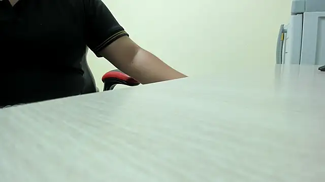 GIANAMILLER6 webcam