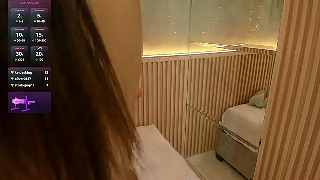 Lia_Montclair webcam