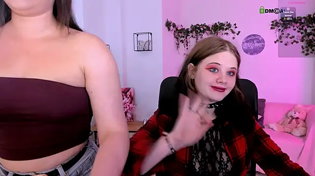 nikki_kiss_ webcam