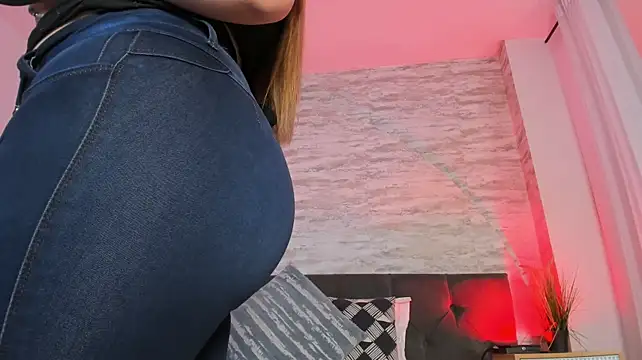 Misha_fae webcam