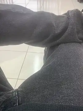 xxGutierrezxx webcam