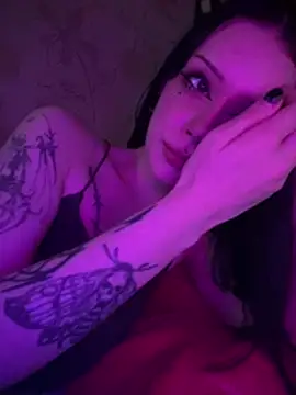 holly_mollyy_ webcam