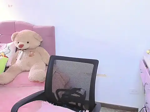 NicoleGill_ webcam