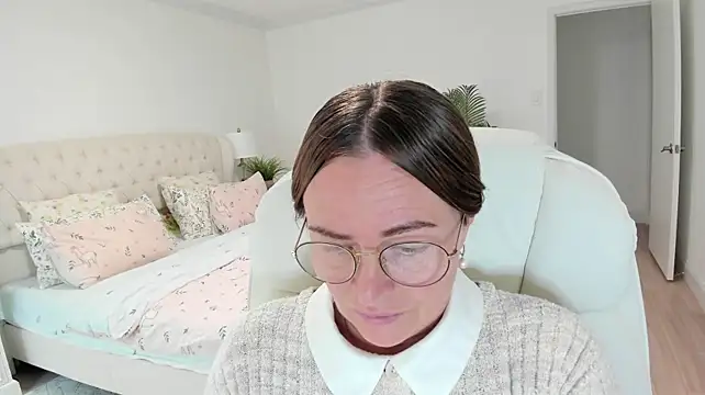 Vika73 webcam
