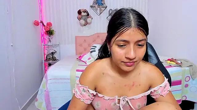 zara_cute webcam