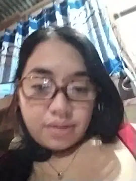 xxseducemaexx webcam