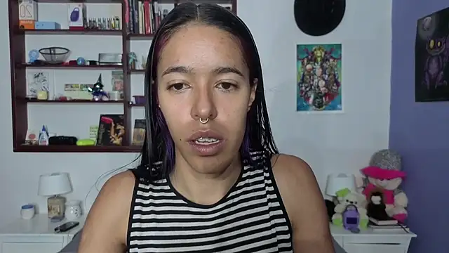 stephania_t webcam