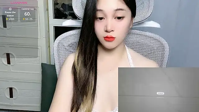 woaiqinqin webcam