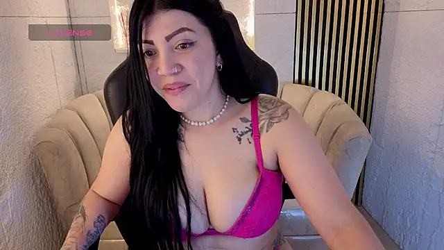 Misslustrous_cn webcam