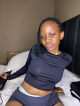 curvypetite1
