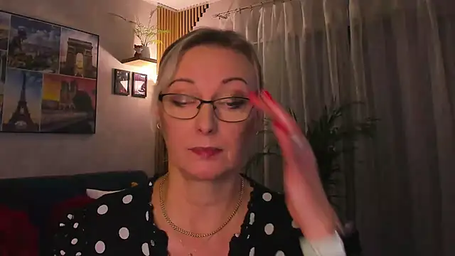 vanessa_chat
