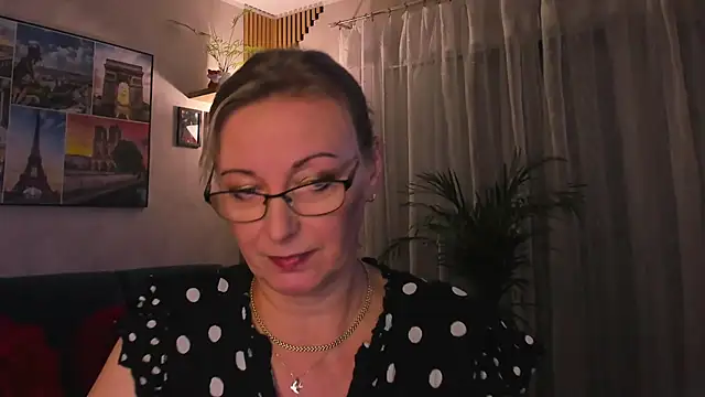 vanessa_chat