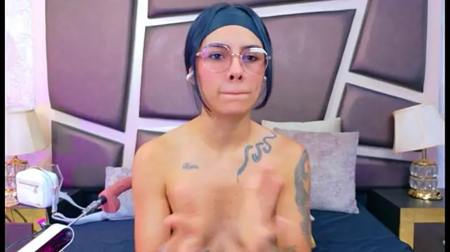 NicoleEsposito webcam