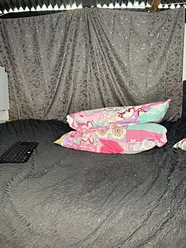 Soe_Lara webcam