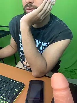 SaltyYoungDaddy webcam