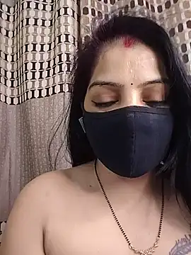 Hot_pooja2