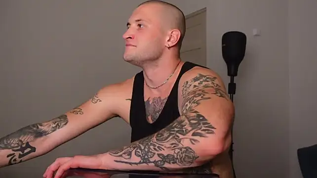 Igor_Wilde webcam