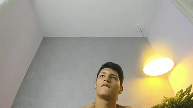 Julian_Fiire webcam