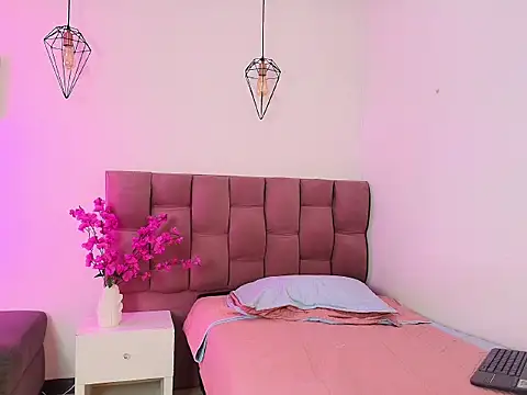 JazminnQueen webcam
